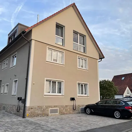 Apartment Scheuring 1.og *
