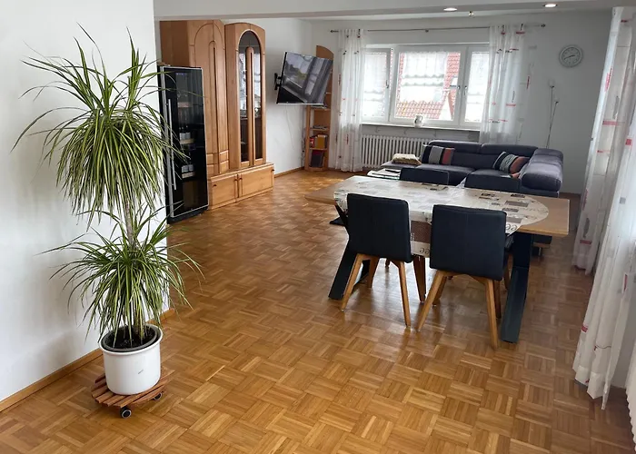 Apartment Scheuring 1.og *